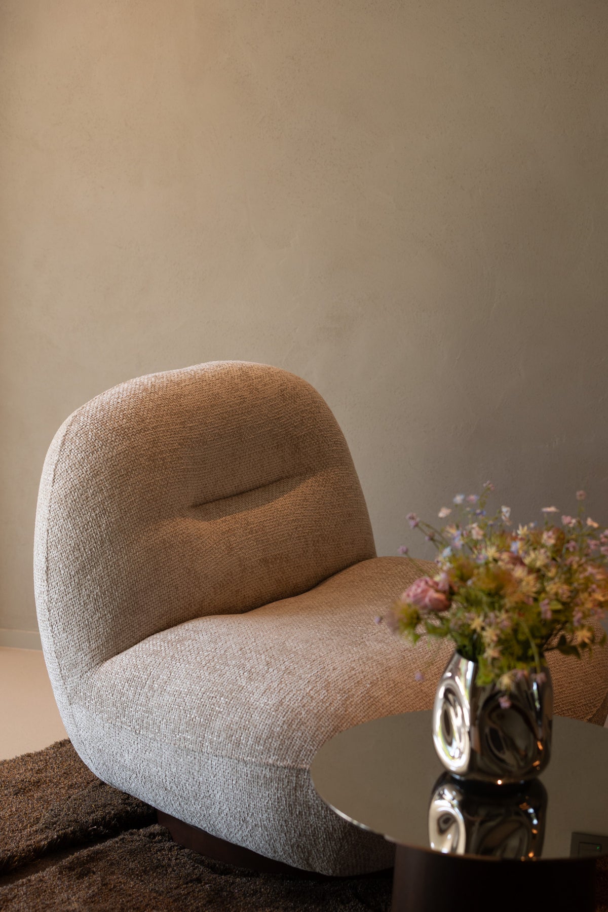 Solo lounge-zoom-3