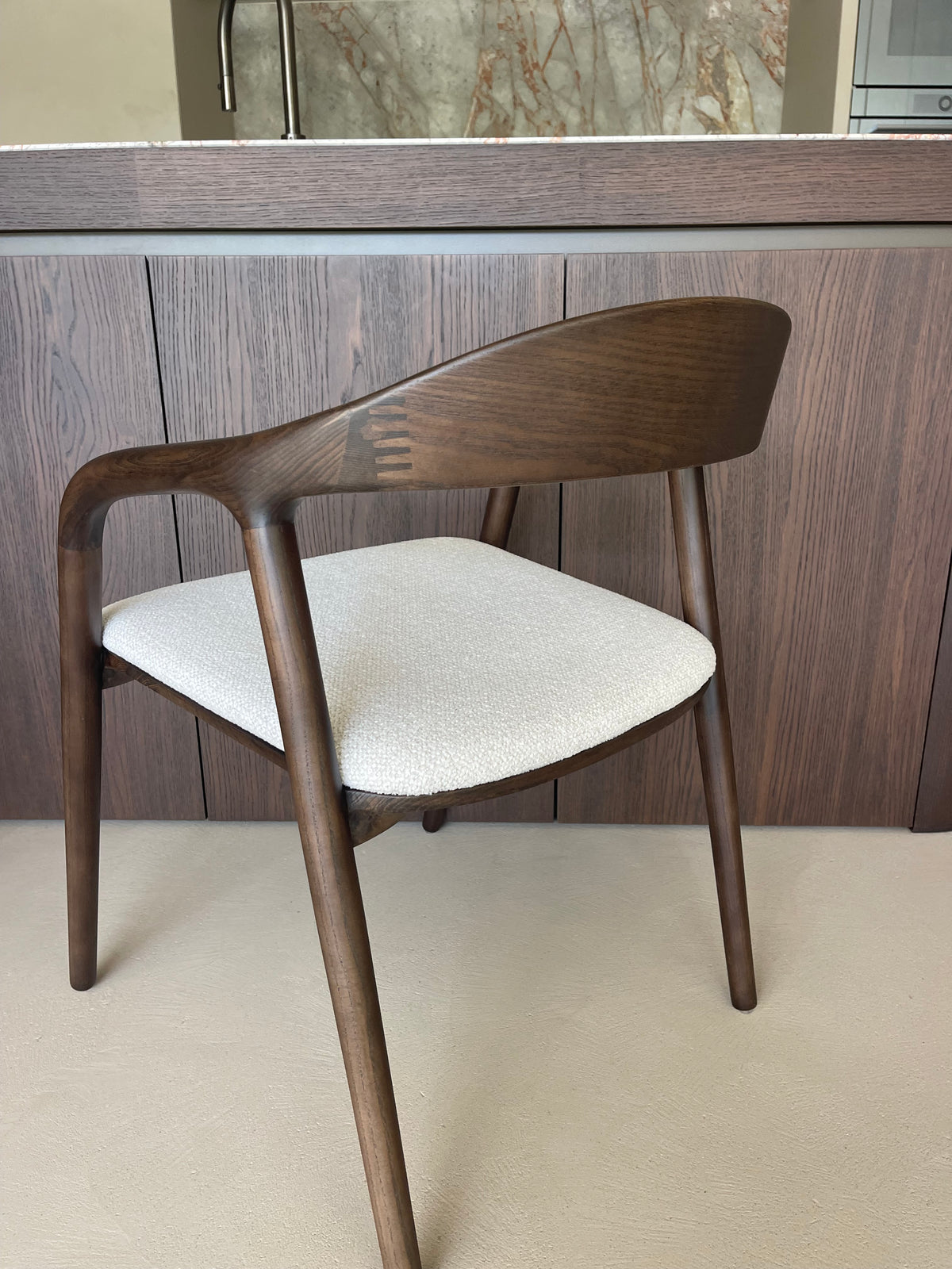 Novo cushion dark walnut-5