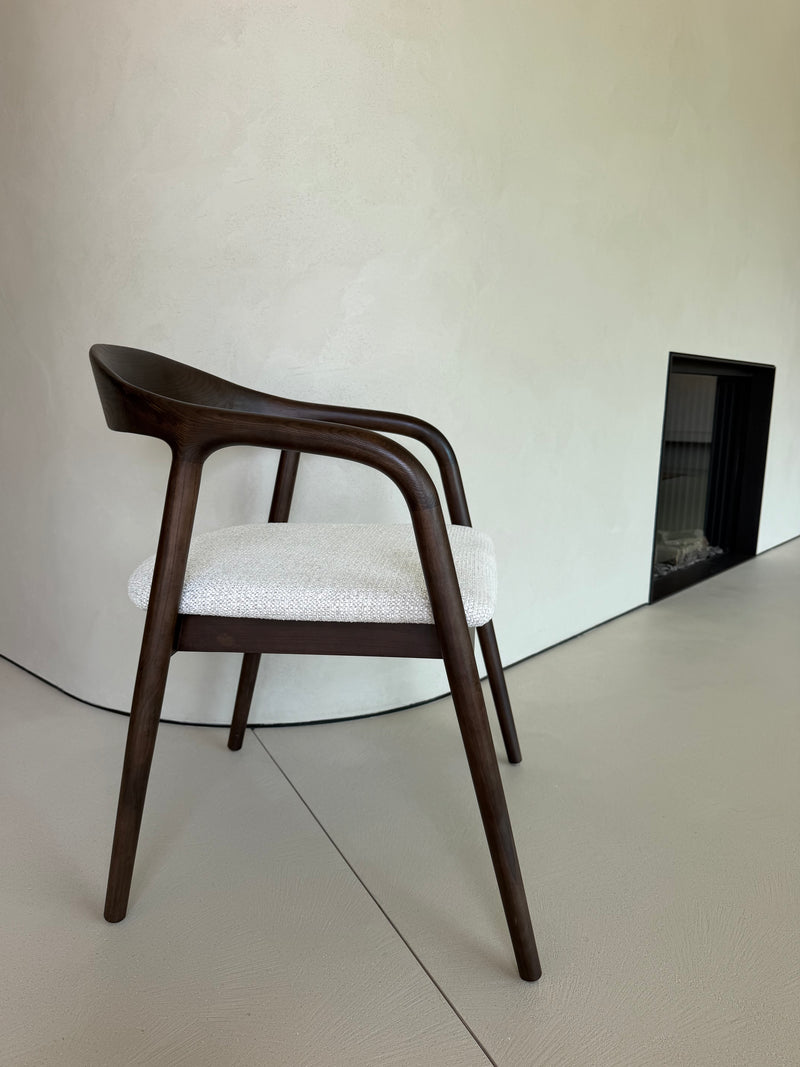 Otto cushion dark walnut-zoom-